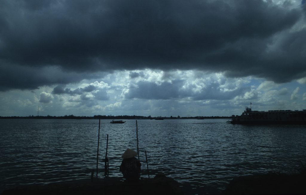 Epic Journeys 1997 Dubai Vietnam Hongkong Guilin Bombay (22)
