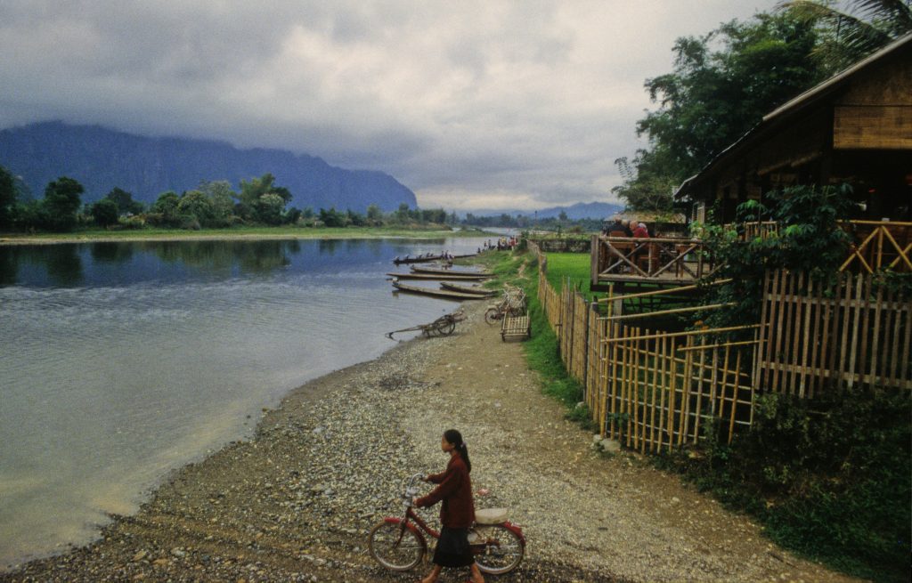 Epic Journeys 2000 RTW Hongkong Burma Laos Iran Frankfurt NYC (18)