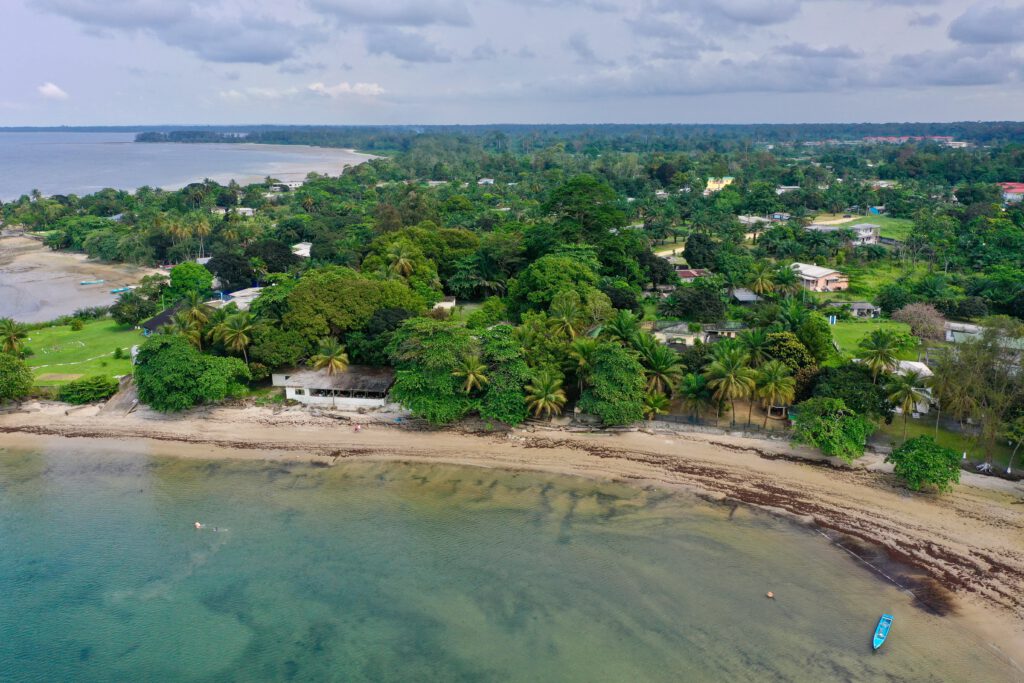 Gabun 2023 Libreville Lambarene Loango Nationalpark Port Gentil Libreville