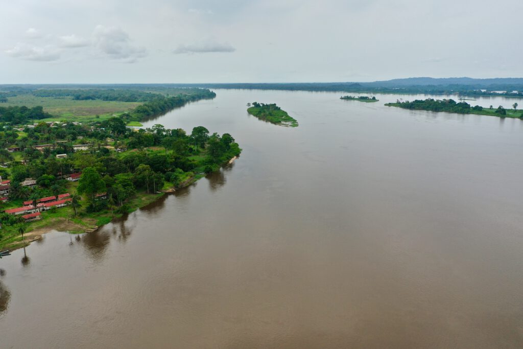Gabun 2023 Libreville Lambarene Loango Nationalpark Port Gentil Libreville