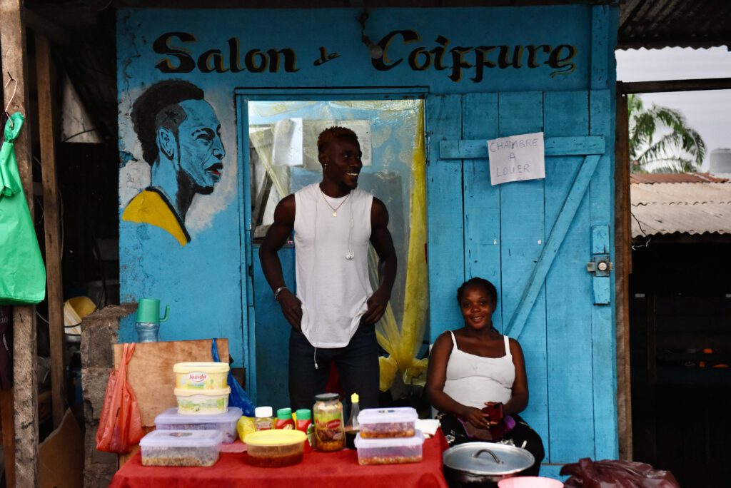 Gabun 2023 Libreville Lambarene Loango Nationalpark Port Gentil Libreville