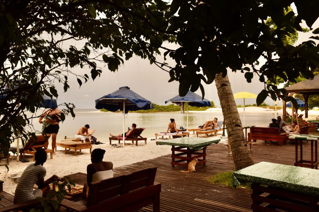 Gabun 2023 Libreville Lambarene Loango Nationalpark Port Gentil Libreville