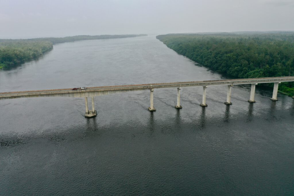 Gabun 2023 Libreville Lambarene Loango Nationalpark Port Gentil Libreville