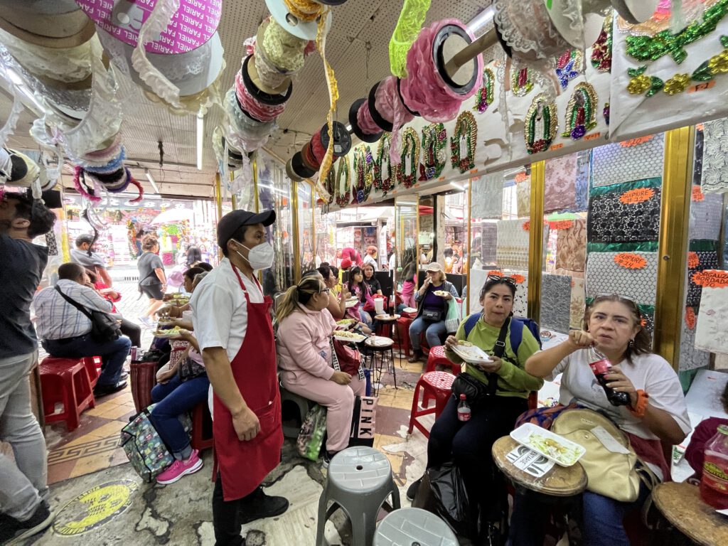 Mexiko 2023 CDMX inkl. Bo-Karneval und Kanzlei-Weihnachtsmarkt