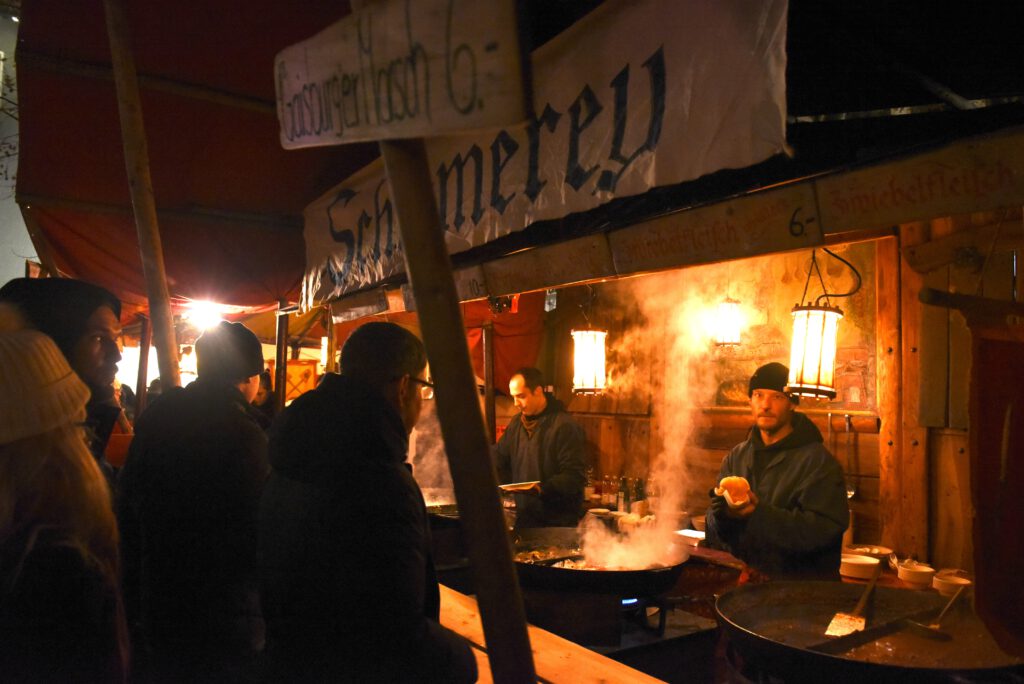 Deutschland 2019 Reichenberg Frankfurt Berlin Reichenberg Weihnachtsmarkt Esslingen Daun