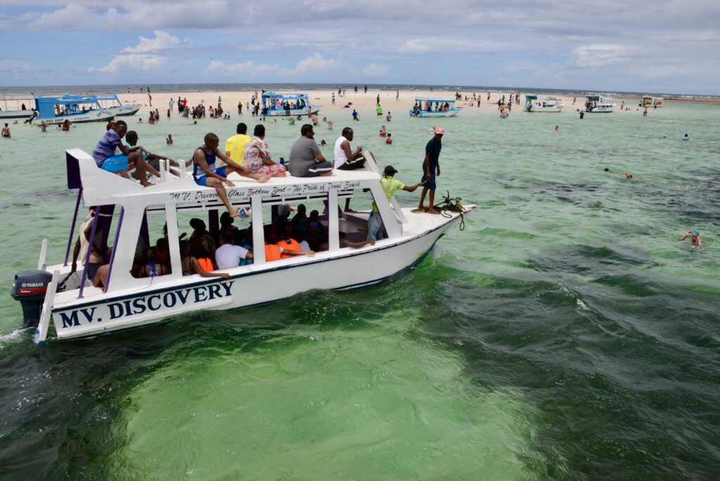 Kenia 2019 Diani Nairobi NBO NP